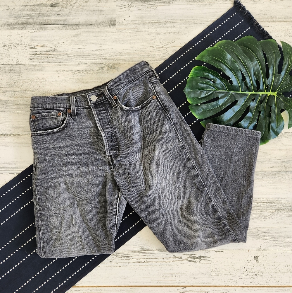 Levis Premium 501 Skinny Jeans Coal Black Size 28 CROPPED